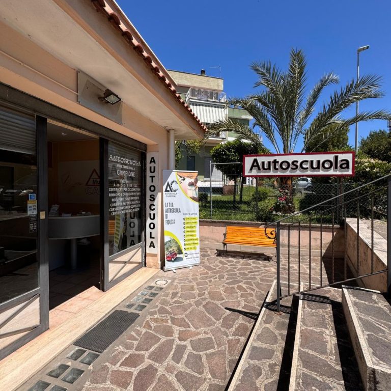 L'ingresso di Autoscuola Campione in Via Alessandro Minuziano 11, Selcetta (Trigoria)